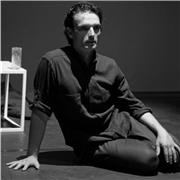 Doy clases particulares de danza clasica y tecnica de base (consciencia corporal).Dirigido tanto para amateurs como para profesion